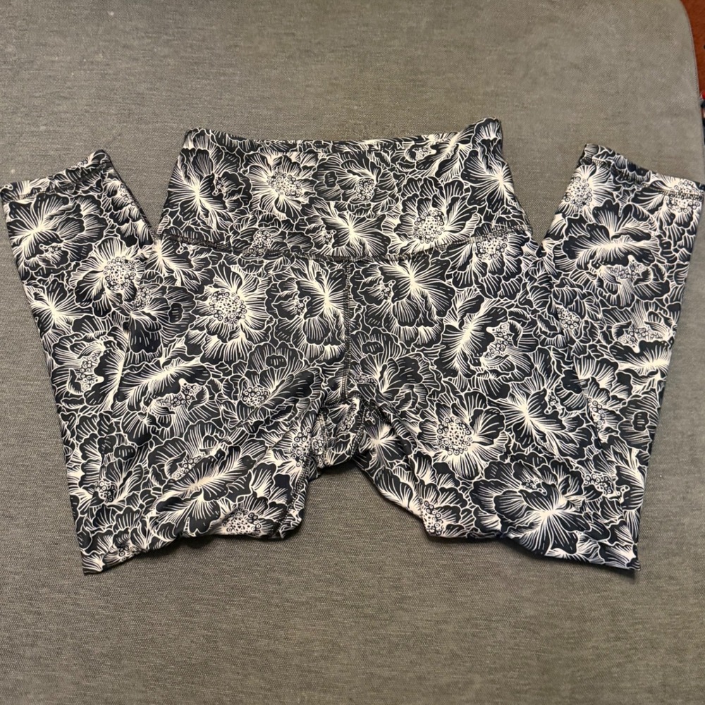 Balance Collection Womens Floral Print High Waisted Leggings Navy White Size M